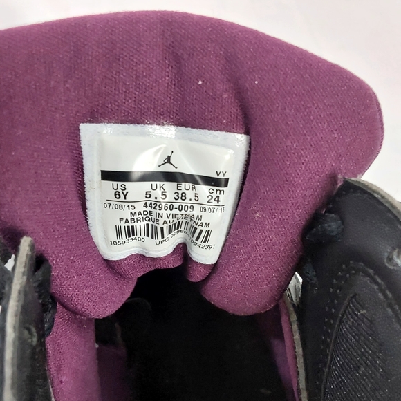 Air Jordan 7  Retro Mulberry youth sneaker - Picture 9 of 11